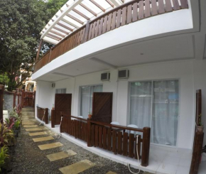 Neela Tourist Lodge